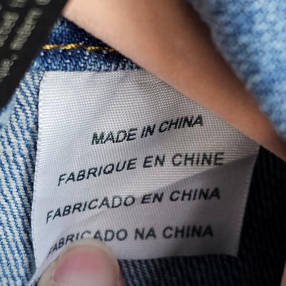 UO Urban Renewal Remade Coin Trim Denim Jacket S/M *EACH ONE IS UNIQUE* - Picture 14 of 15